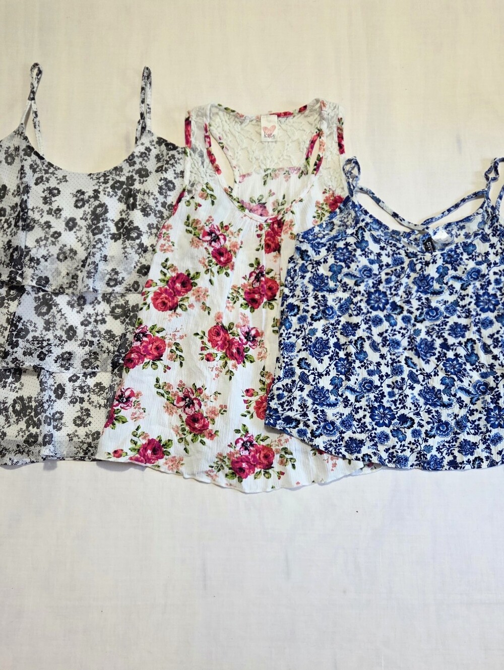 Candie's Kate H&M Floral Tank Top Bundle S